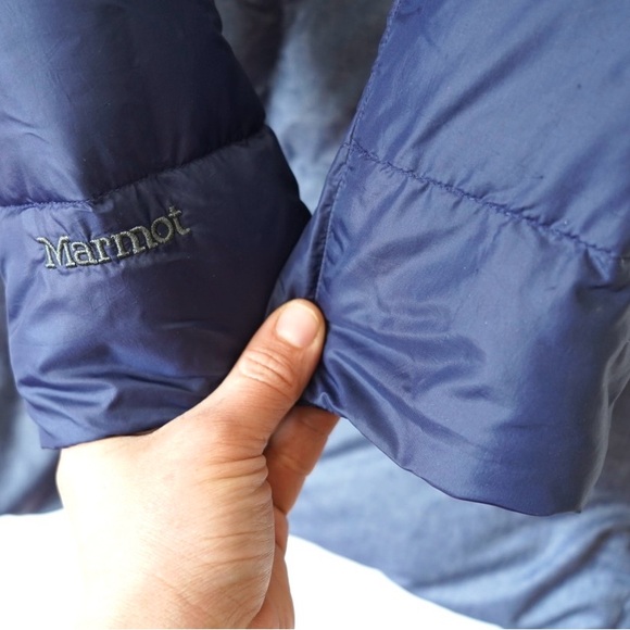 Women's Marmot Viansa 700 Fill Down Arctic Navy Jacket Size L - Picture 3 of 10